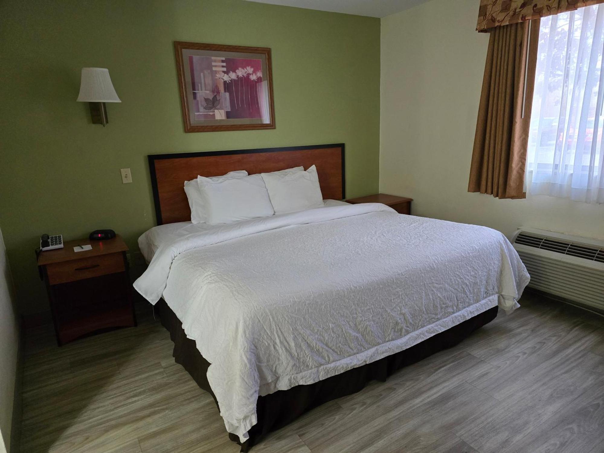 Quality Inn Durand Bagian luar foto
